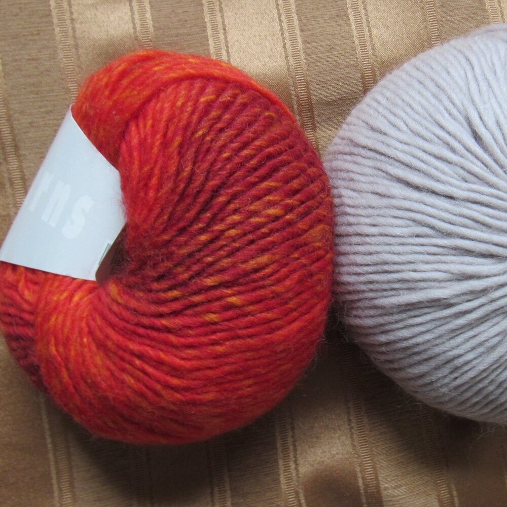 Lot of 2 sks wool blend yarn,